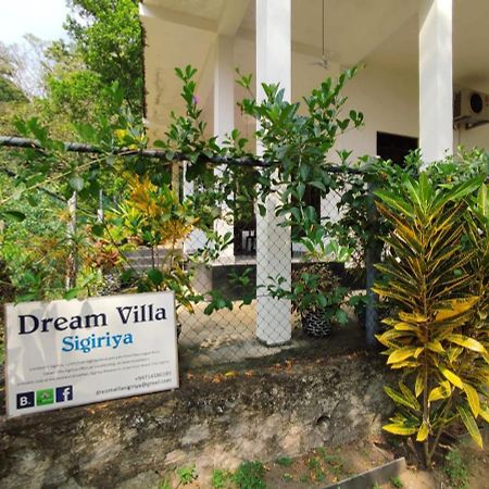 Dream Villa Sigiriya Exterior photo